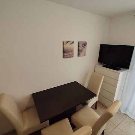 Apartments With Sea View Drvenik Makarska Riviera Exteriör bild