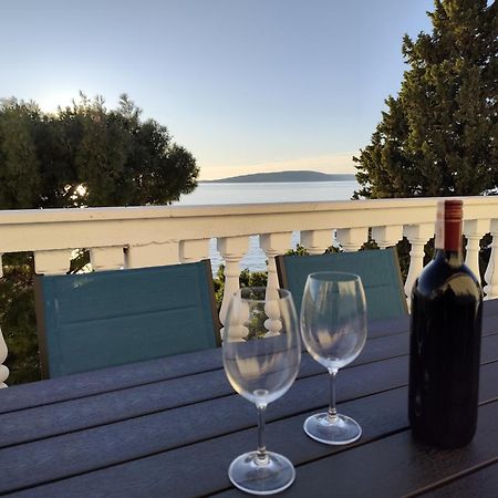 Apartments With Sea View Drvenik Makarska Riviera Exteriör bild